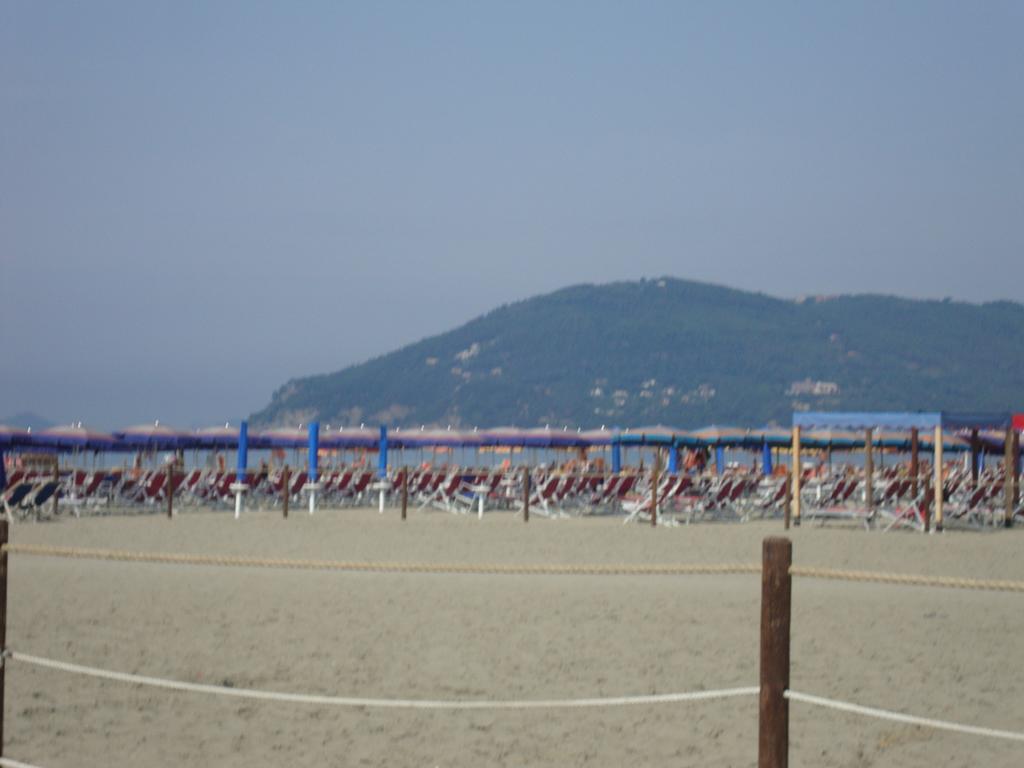 Appartamento Marina Марина-ди-Каррара Номер фото