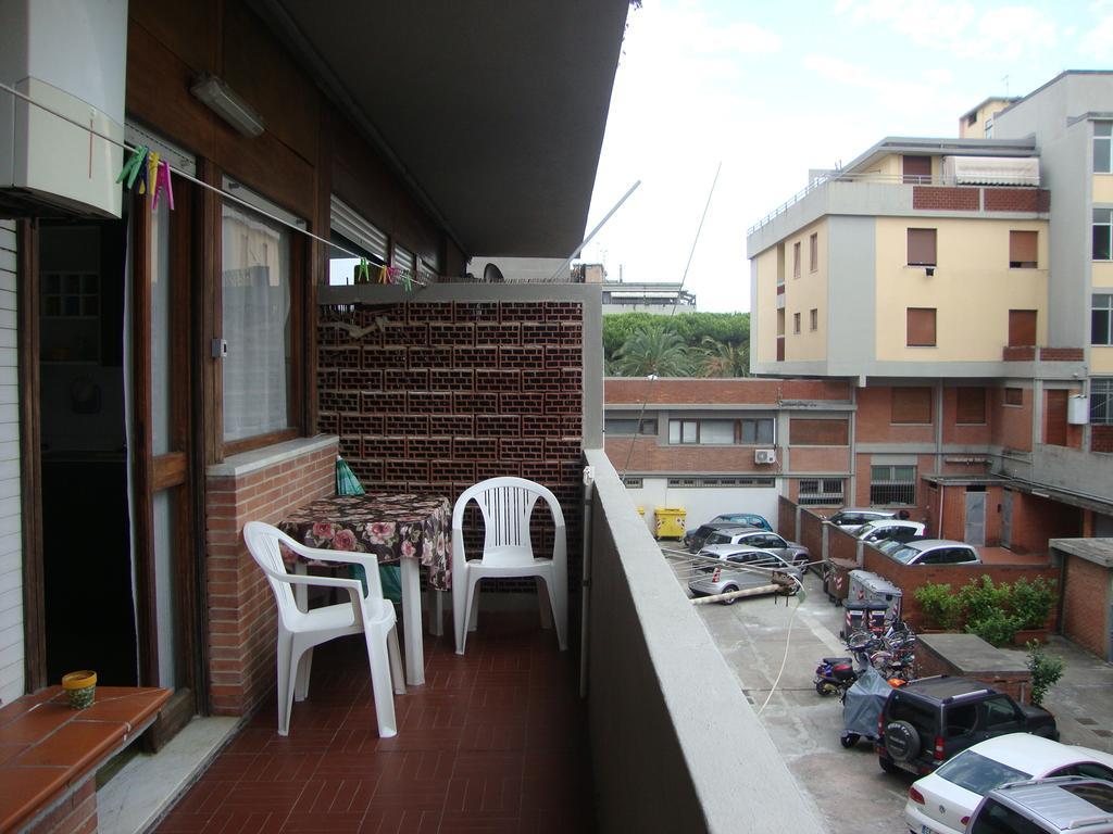 Appartamento Marina Марина-ди-Каррара Номер фото